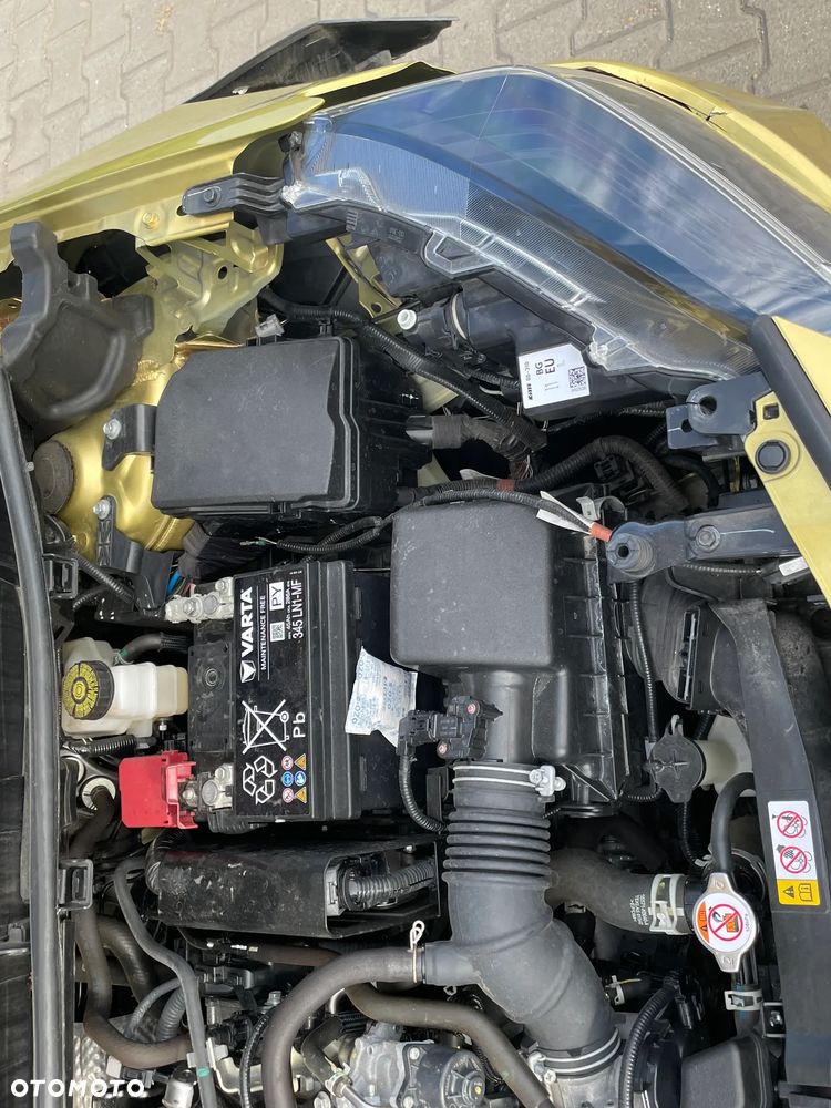 Toyota Yaris Cross - 12