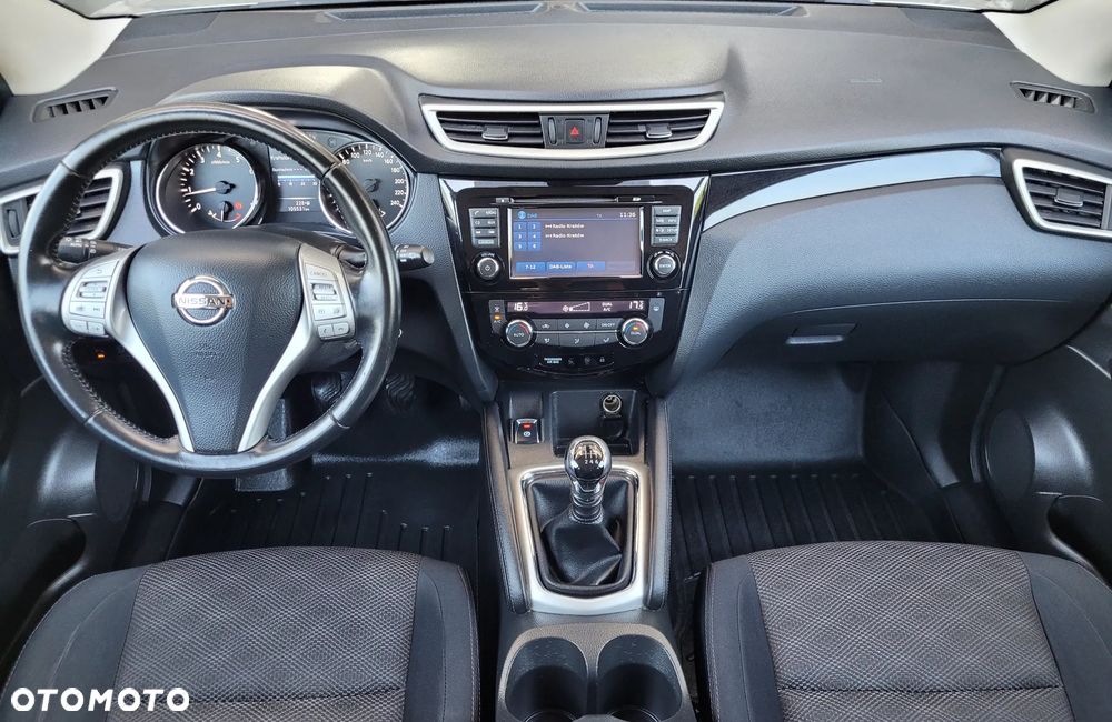 Nissan Qashqai 1.2 DIG-T Acenta EU6 - 15