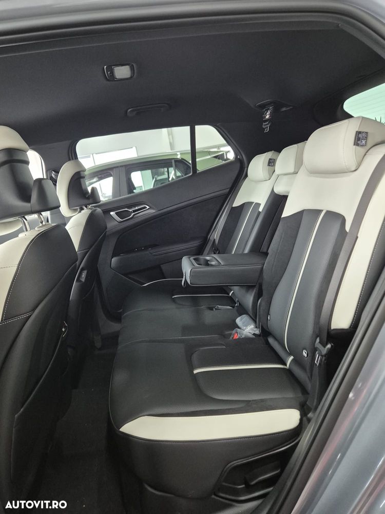 Kia Sportage PE 1.6 T-GDI HEV 6AT 4x2 GT Line - 10