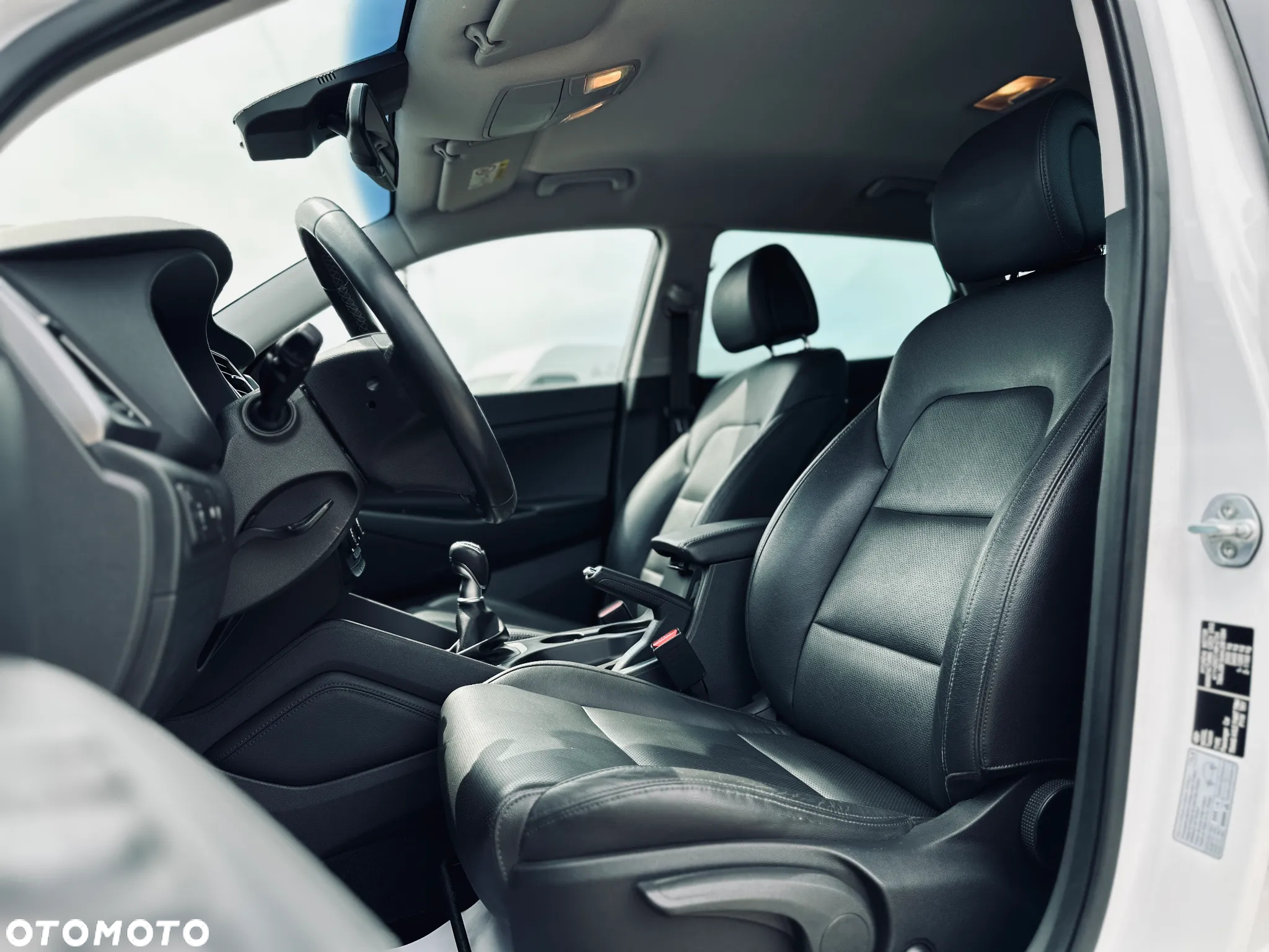 Hyundai Tucson blue 1.7 CRDi 2WD Passion Plus - 27