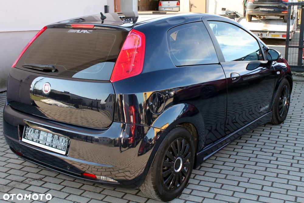 Fiat Punto 1.4 16V Dynamic - 6