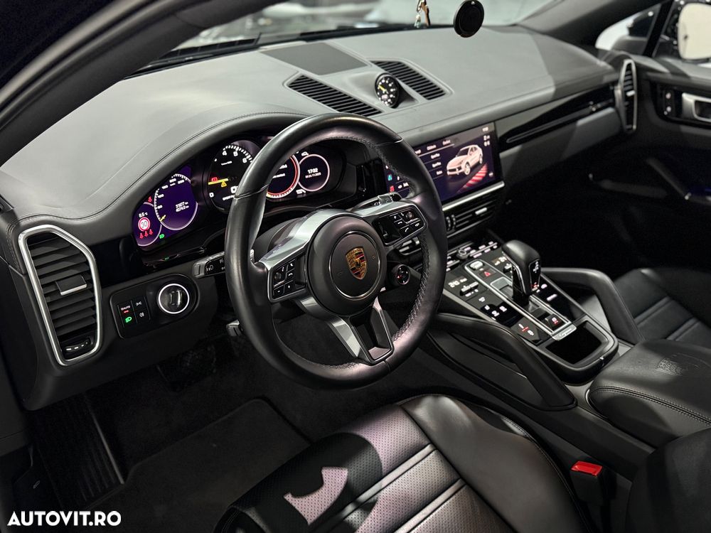 Porsche Cayenne Tiptronic S - 9