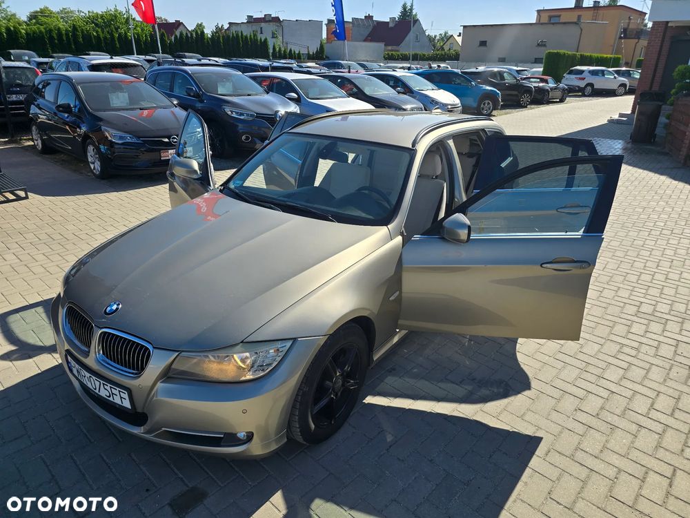 BMW Seria 3 - 34