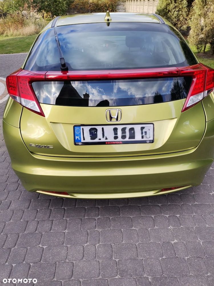Honda Civic 2013 photo 2