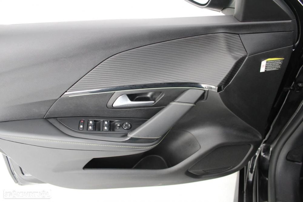 Peugeot e-208 50 kWh GT Line - 9