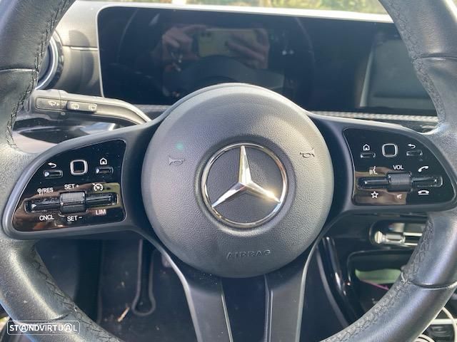 Mercedes-Benz CLA 180 - 6