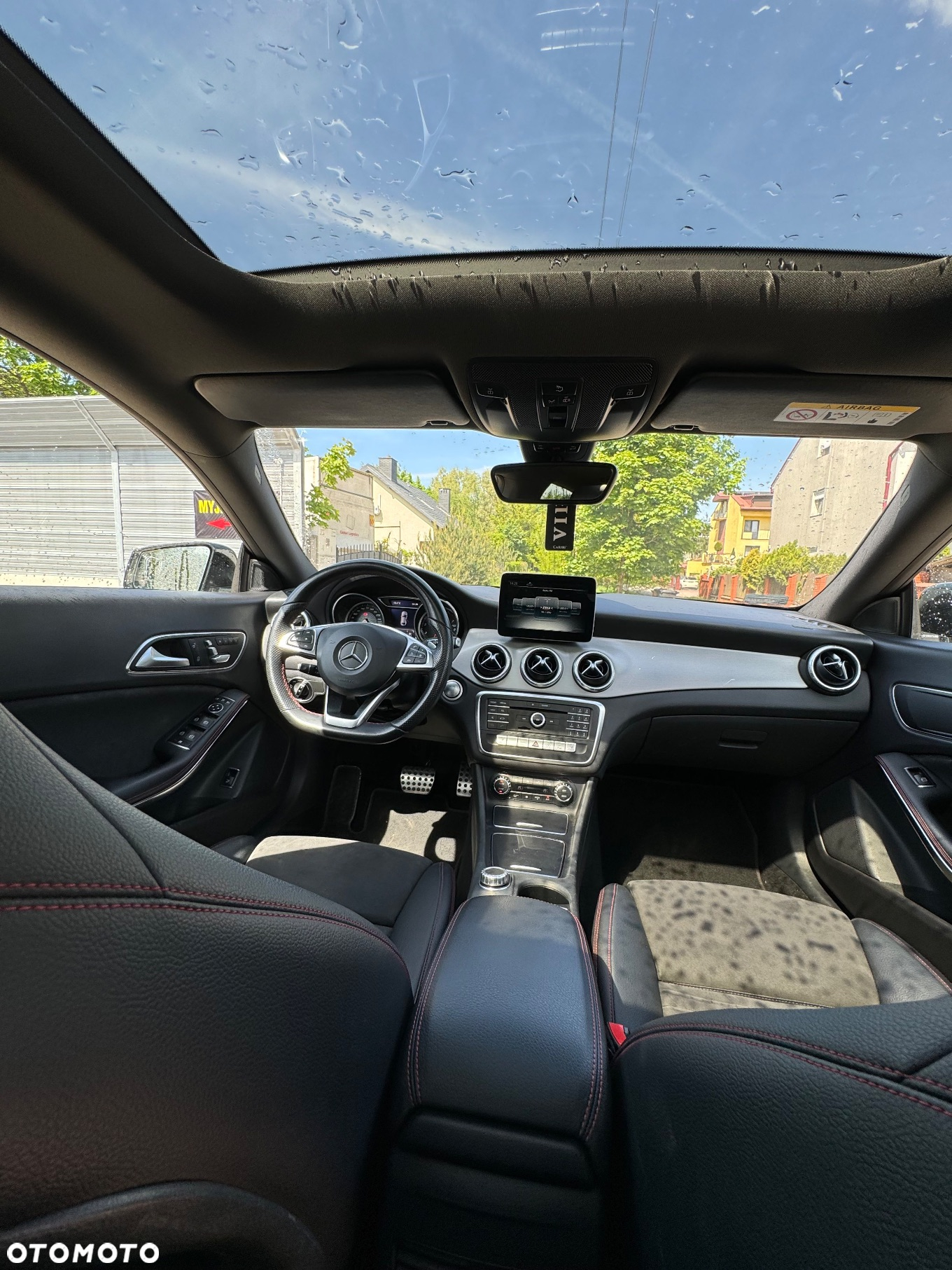 Mercedes-Benz CLA 220 4-Matic AMG Line - 10