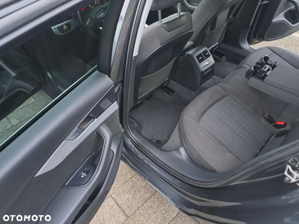 Audi A4 Limousine 2.0 TDI DPF Ambition - 19