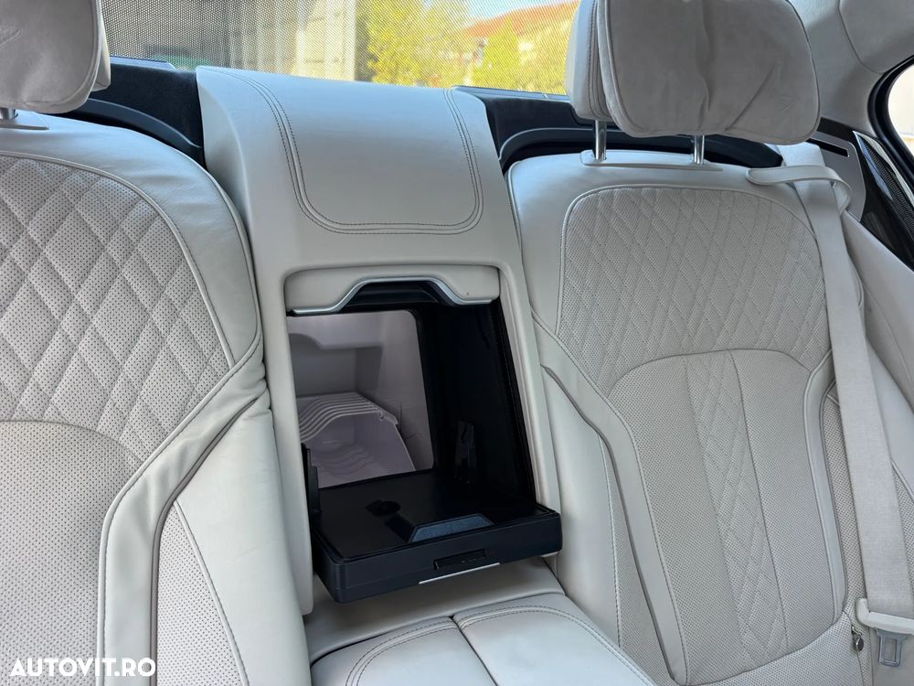 BMW Seria 7 730Ld xDrive - 26