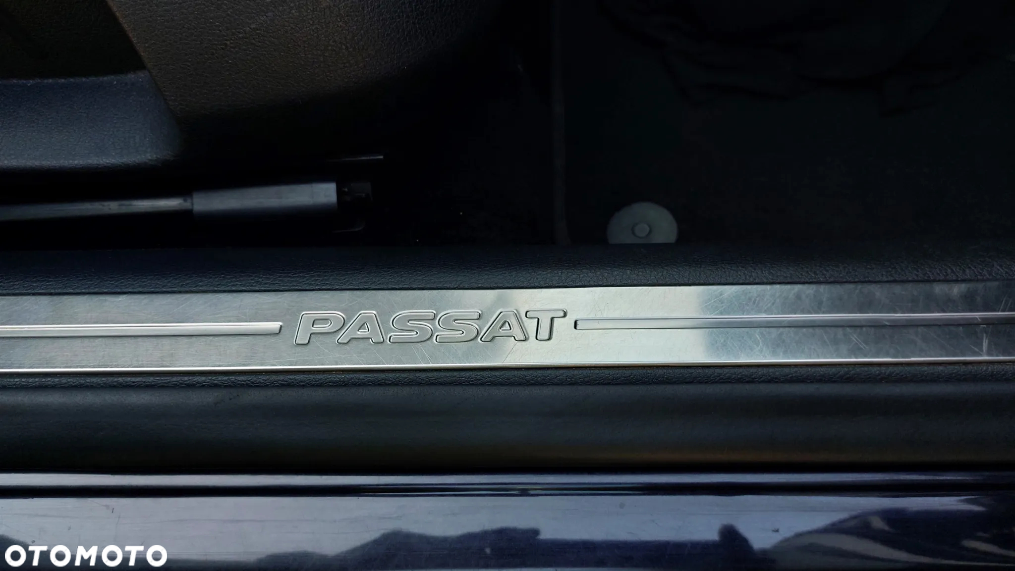 Volkswagen Passat - 23