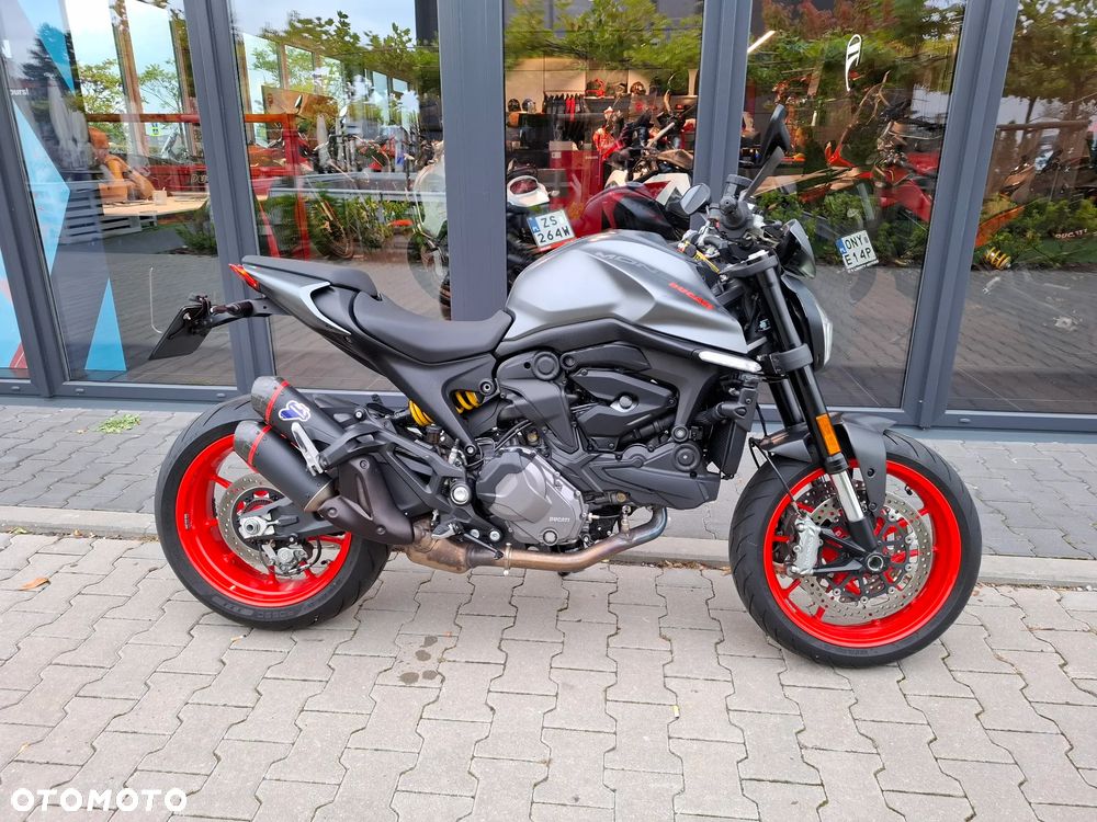 Ducati Monster - 4