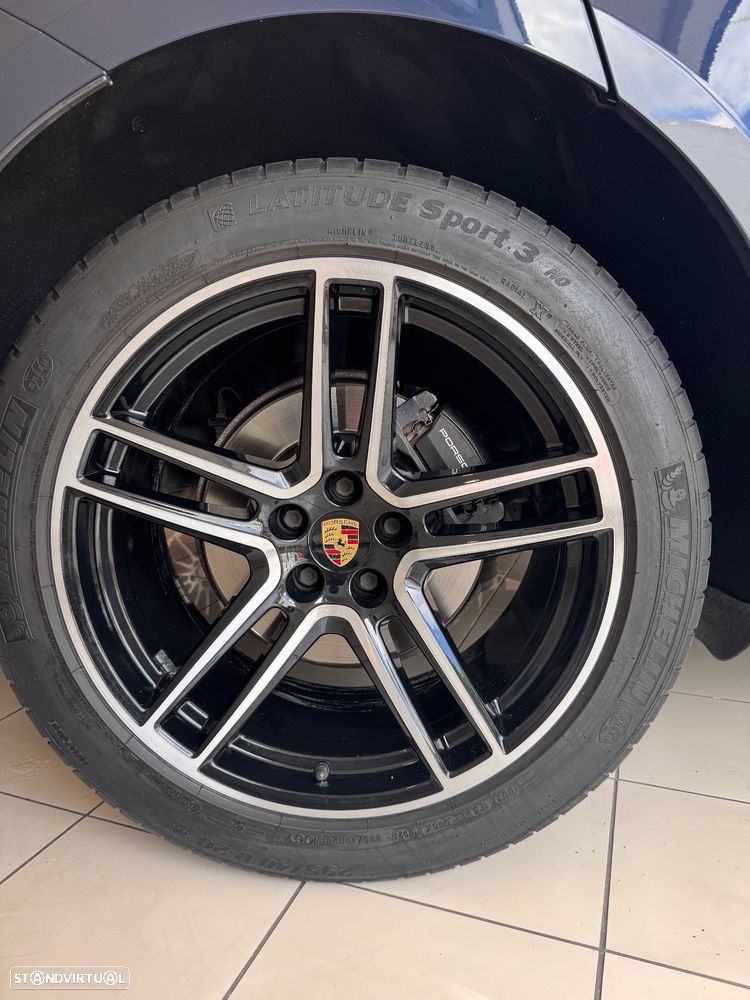 Porsche Macan 2.0T - 22