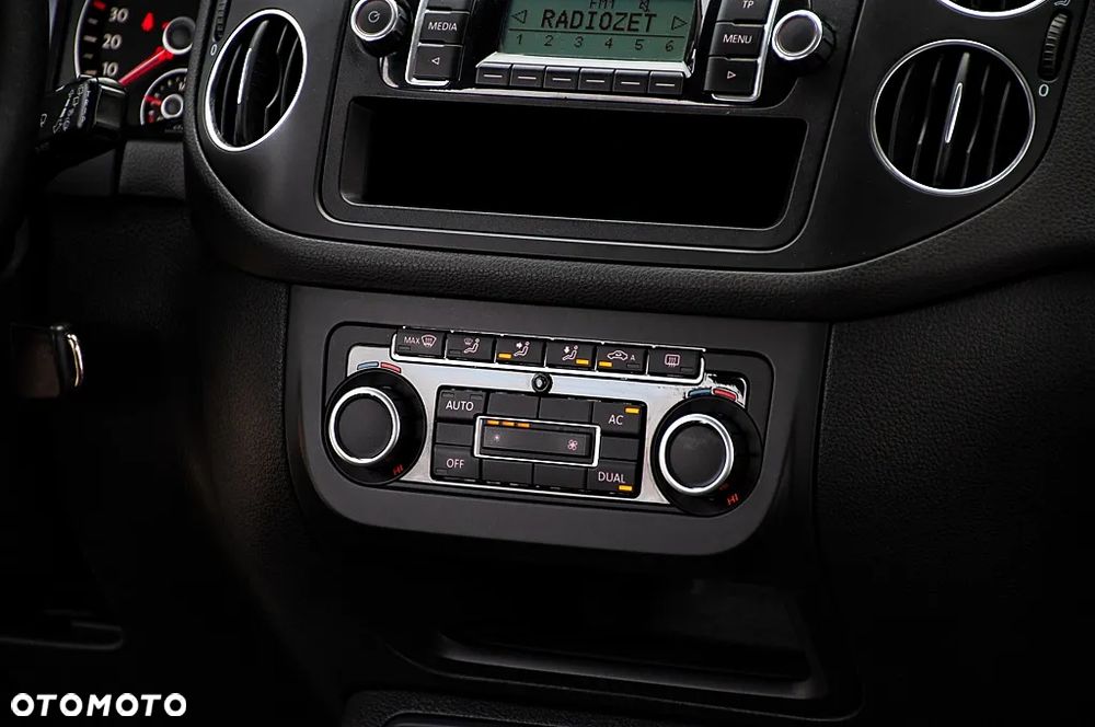 Volkswagen Golf Plus 1.6 Comfortline - 24