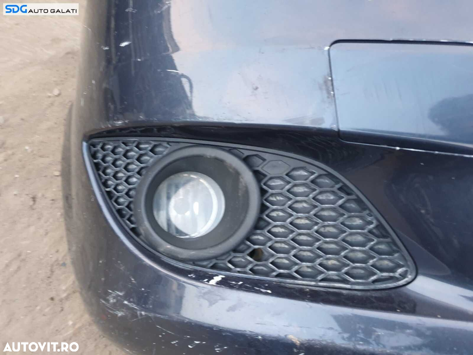 Grila Ornament de la Proiector Ceata Dreapta de pe Bara Spoiler Fata Opel Zafira B 2005 - 2011 - 2