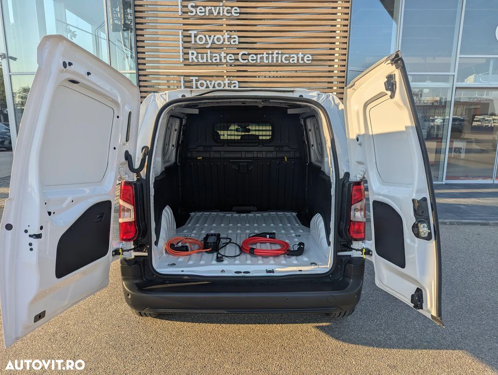 Toyota Proace - 10
