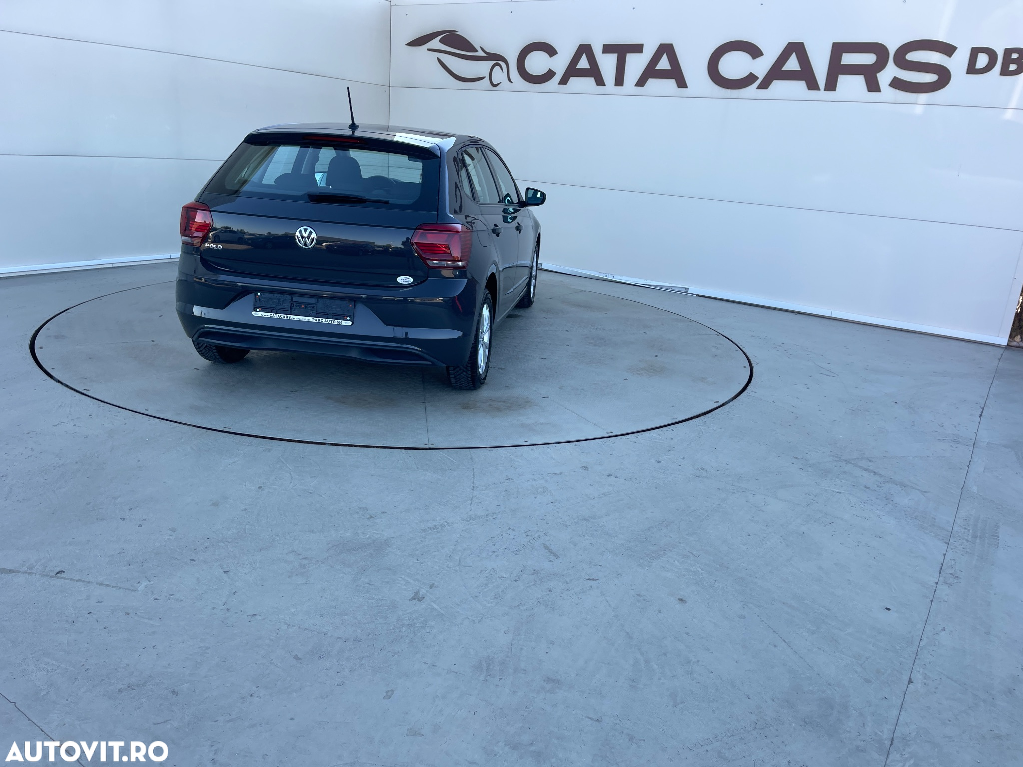 Volkswagen Polo 1.6 TDI SCR DSG Comfortline - 14