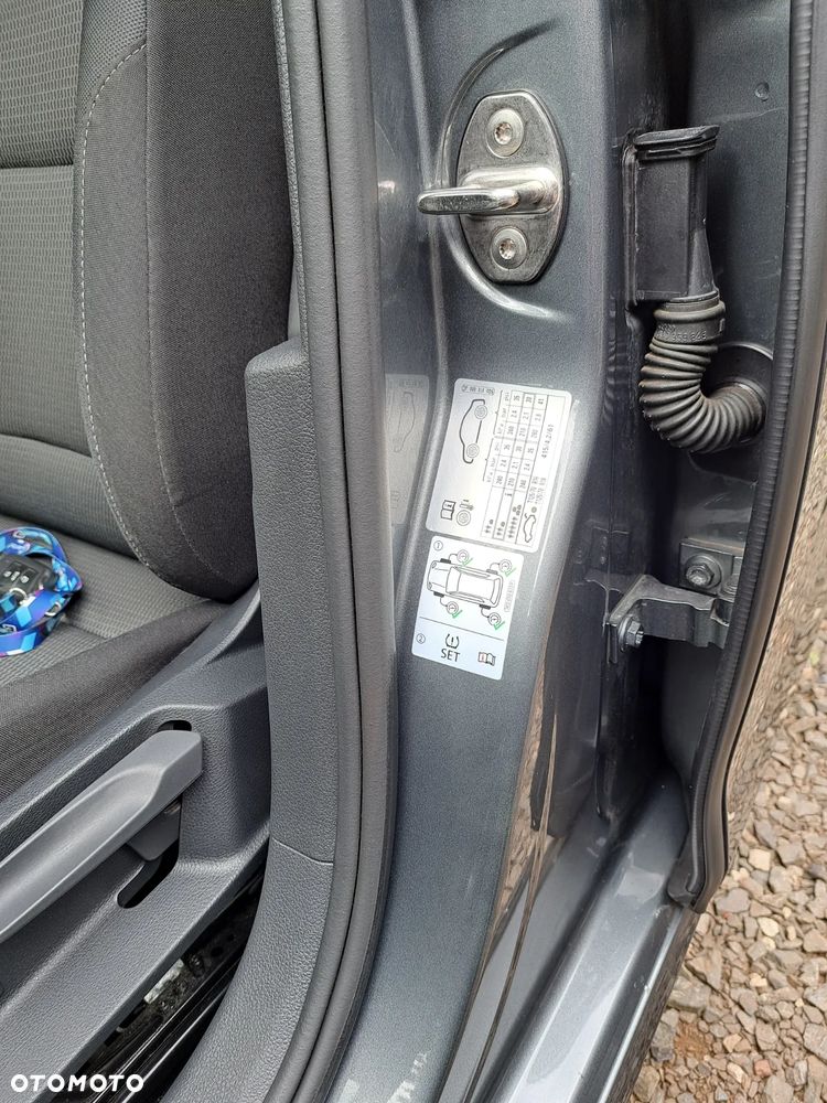 Volkswagen Golf VII 1.6 TDI BMT Highline - 34