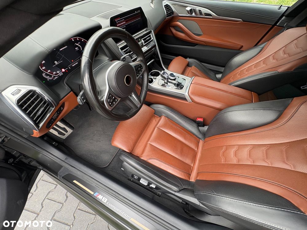 BMW Seria 8 - 23