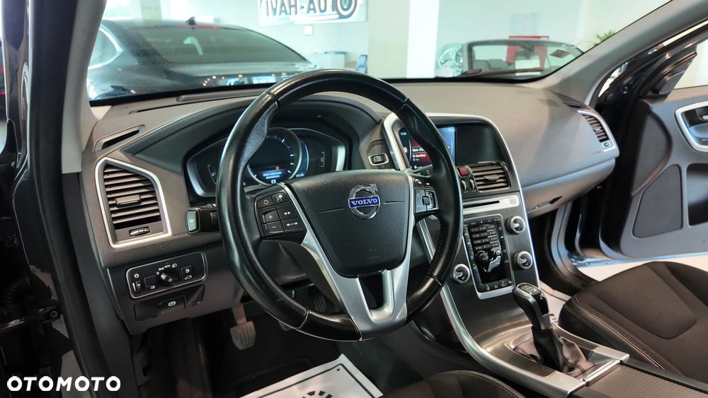 Volvo XC 60 D4 Drive-E Base - 25