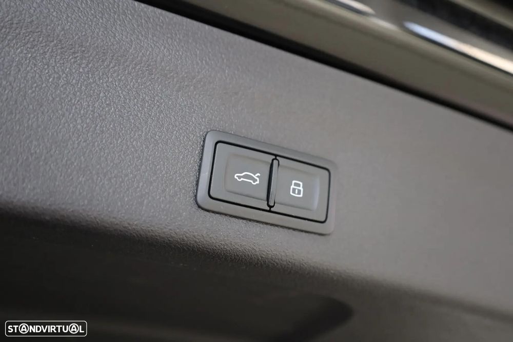 Audi A6 Avant 40 TDI S line S tronic - 20