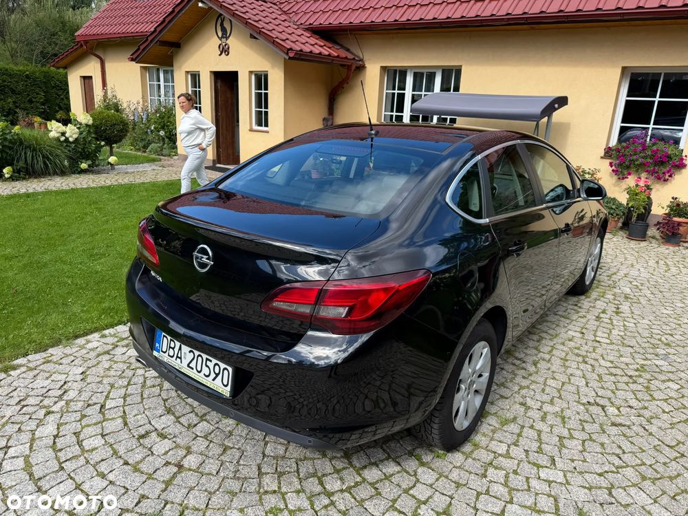 Opel Astra 1.4 T EU6 - 2