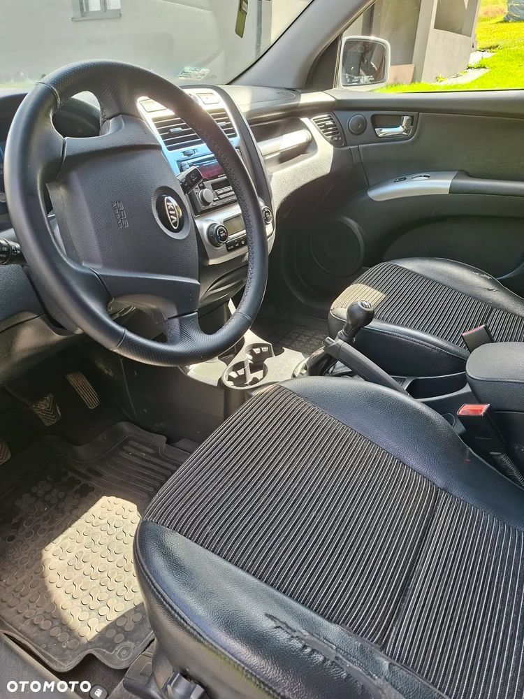Kia Sportage - 2