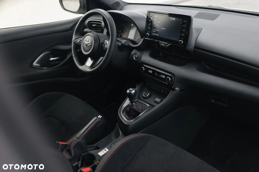 Toyota GR Yaris 1.6 Dynamic - 38