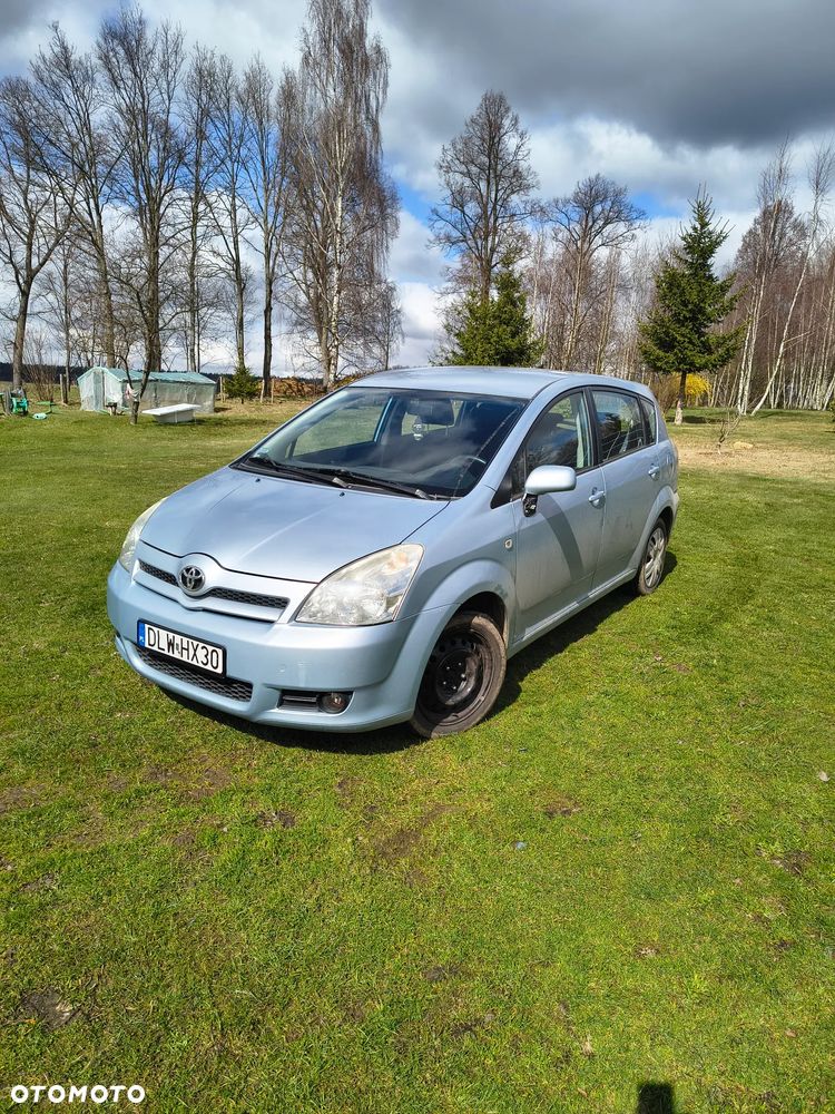Toyota Corolla Verso 1.8 Sol 7os - 1