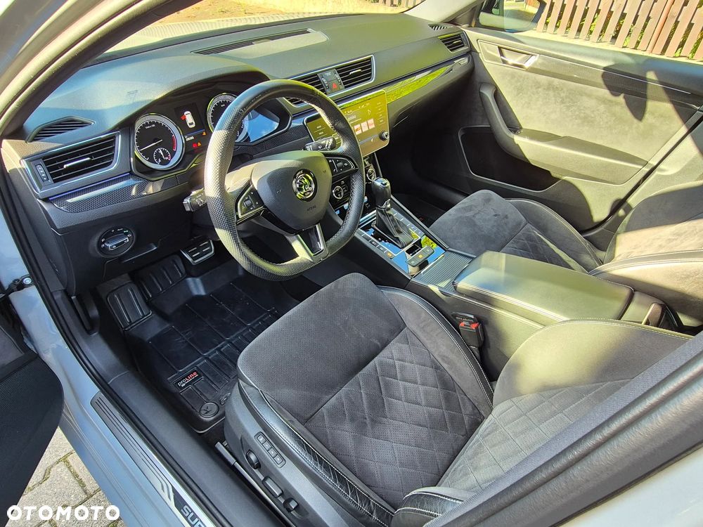 Skoda Superb 2.0 TDI 4x4 Sportline DSG - 16