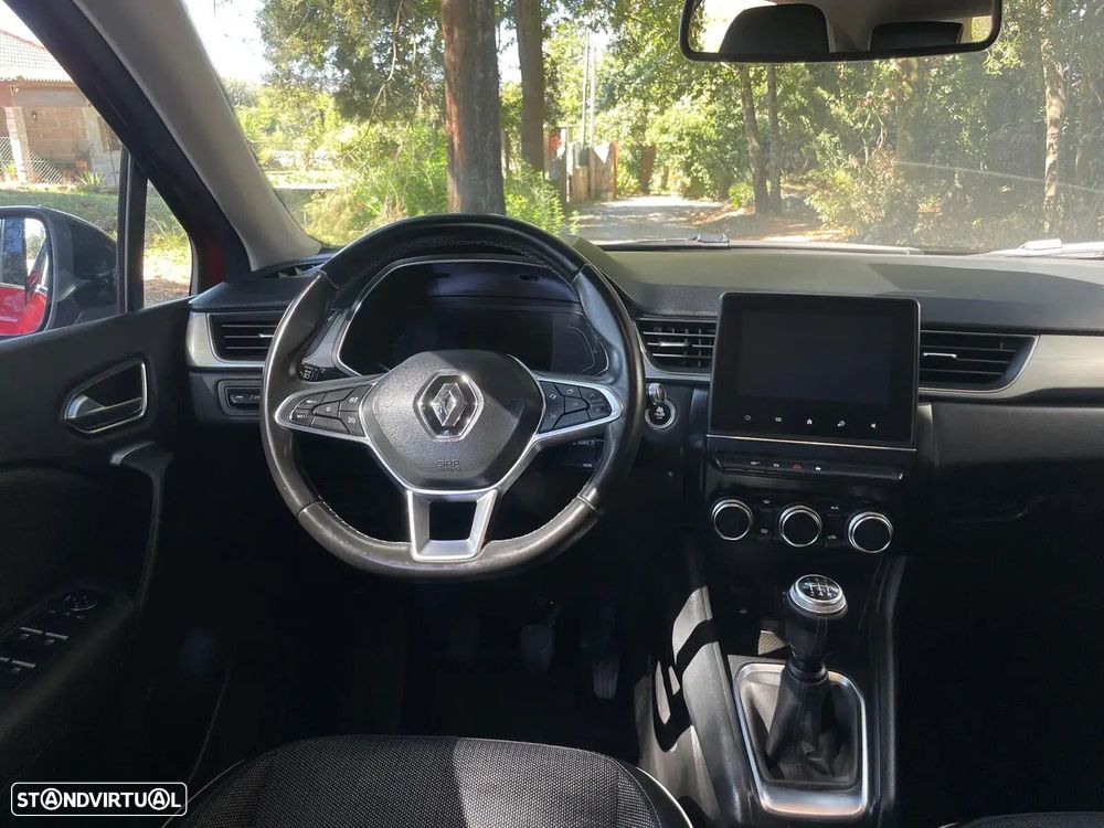 Renault Captur - 13