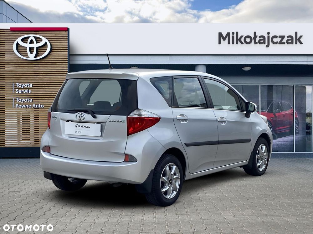 Toyota Verso S - 3