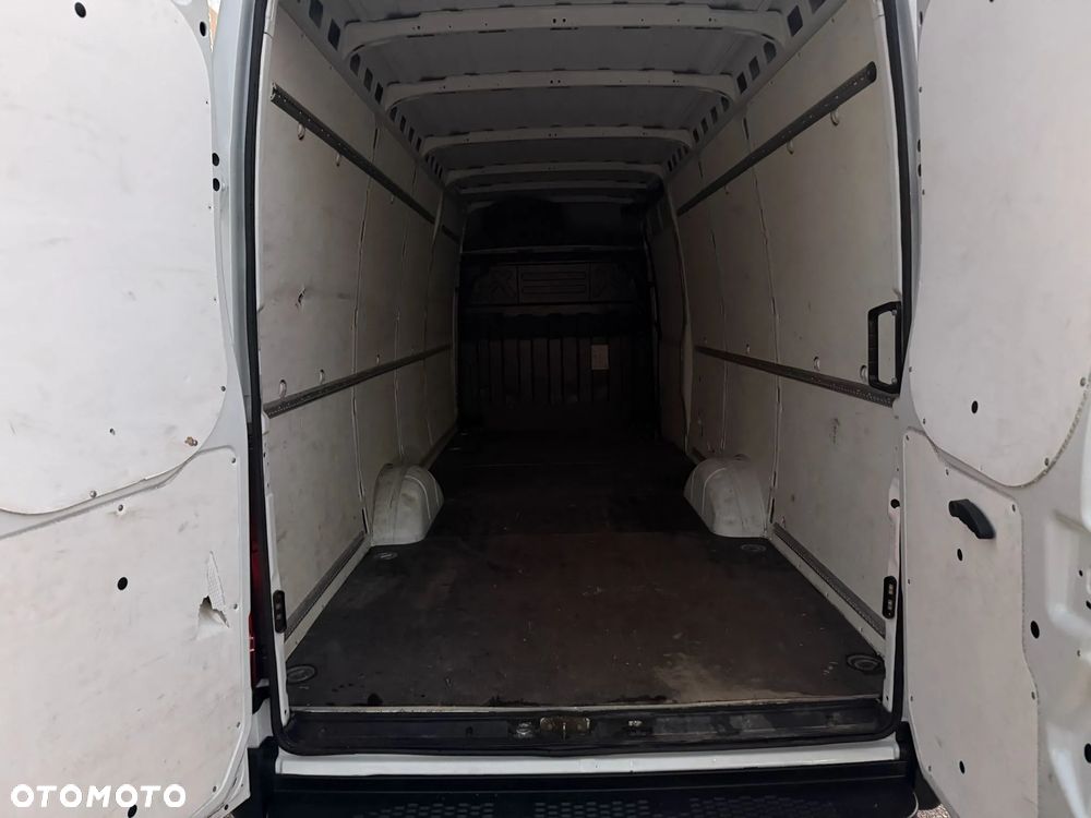 Iveco Daily 35S14, 2.3 140KM, L4H2, HiMatic, Bardzo zadbany - 10