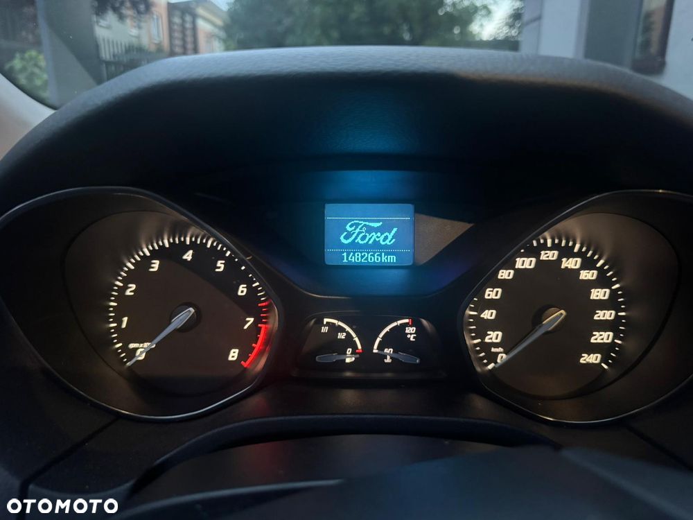 Ford Focus 1.6 Trend - 11