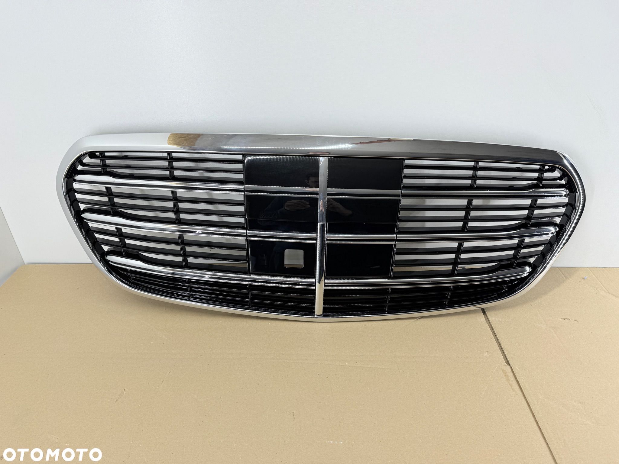 Atrapa przednia grill przedni S Klasa A223 W223 - 1
