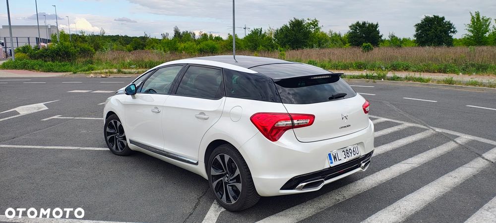 Citroën DS5 2.0 HDi SportChic - 4
