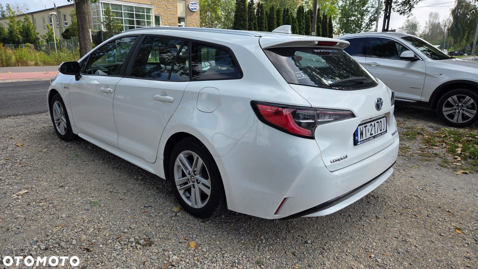 Toyota Corolla 1.8 Hybrid GPF Comfort - 4