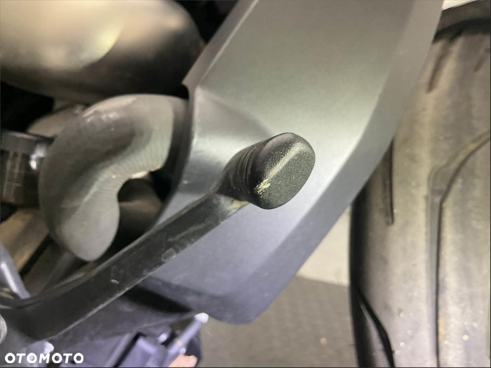 Harley-Davidson Sportster - 13