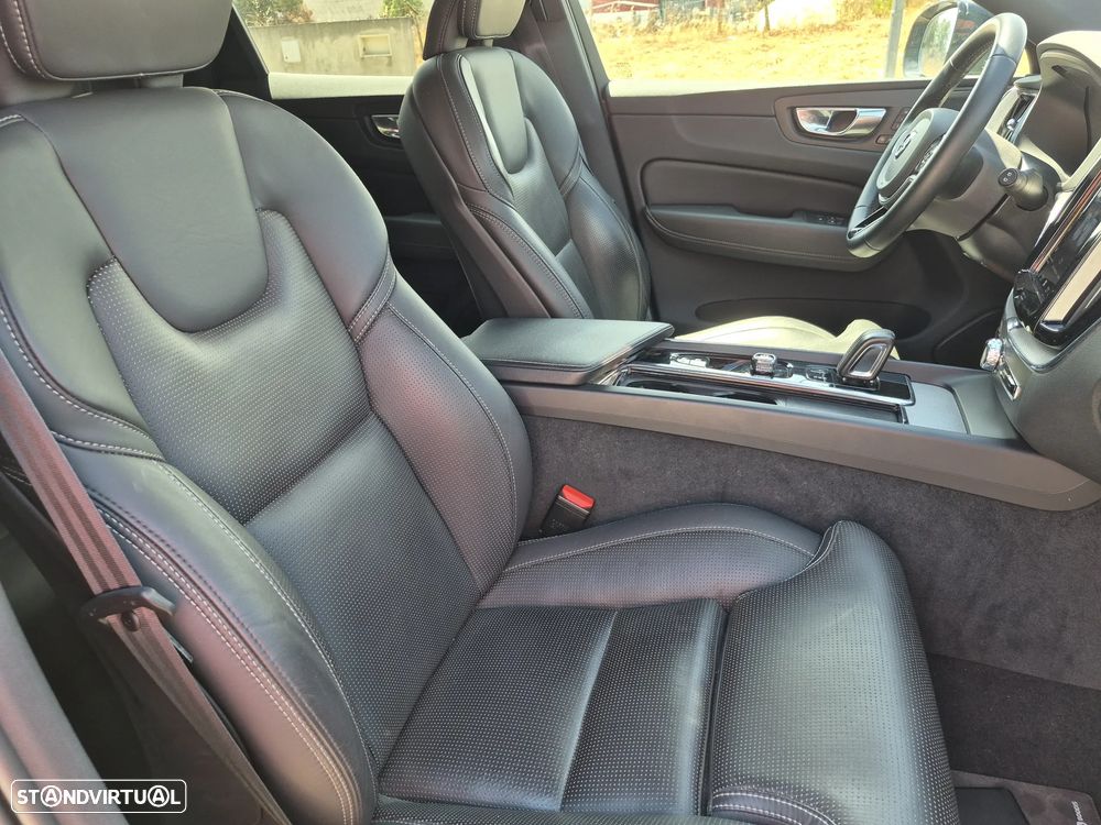 Volvo XC 60 2.0 B4 R-Design - 9