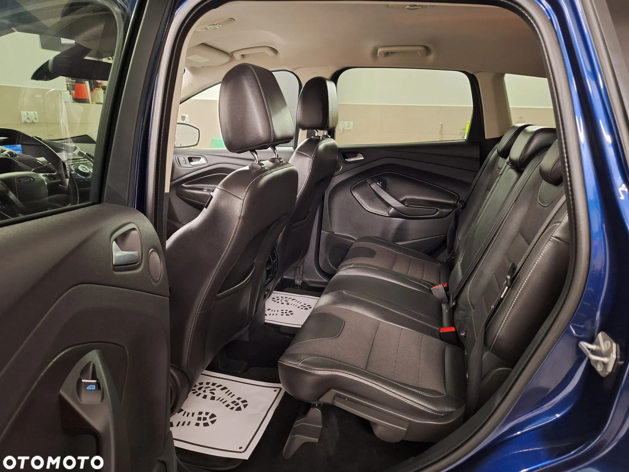 Ford Kuga 1.6 EcoBoost 2x4 Titanium - 20