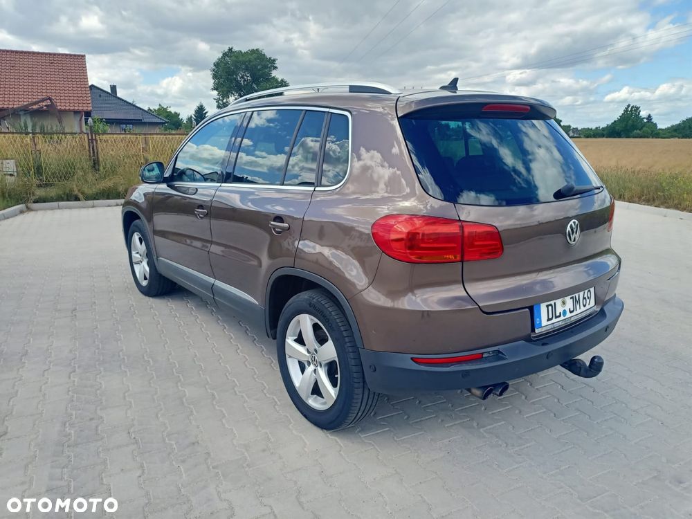 Volkswagen Tiguan 2.0 TDI DPF 4Motion BlueMotion Technology DSG Cup Sport & Style - 23