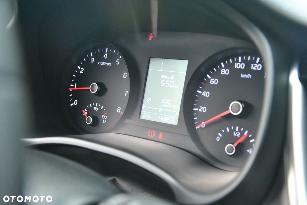 Kia Stonic - 23