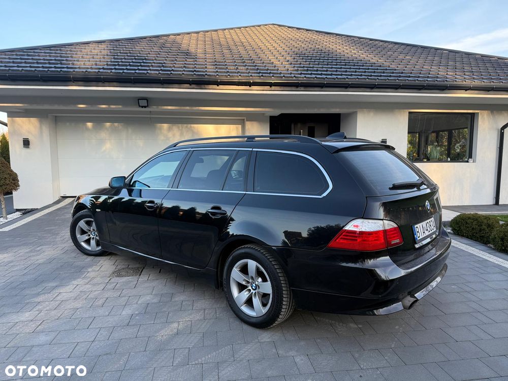 BMW Seria 5 520d - 5