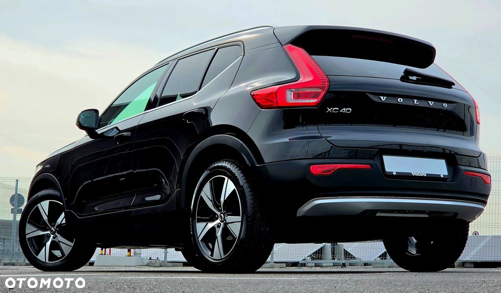 Volvo XC 40 T3 Inscription - 25