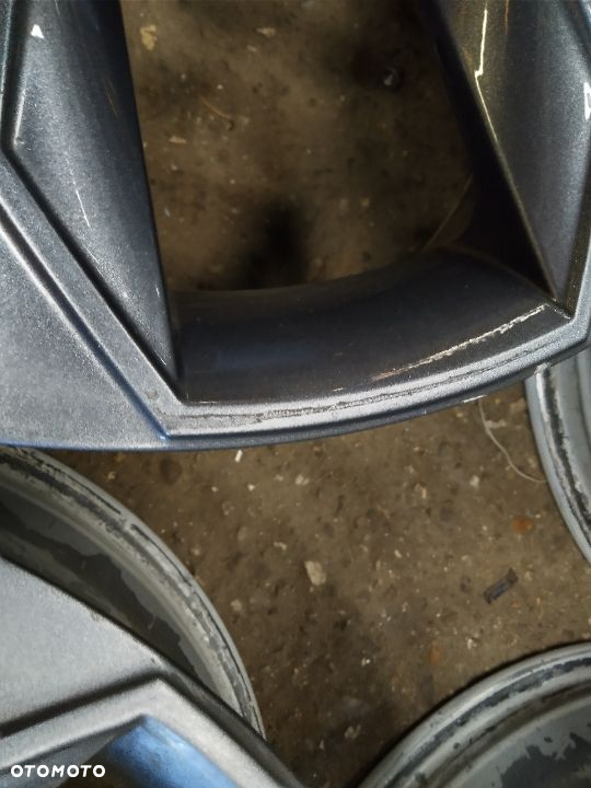 Felgi SKODA OCTAVIA 3 III RS 7.5" x 19" 5x112 ET 51 - 7