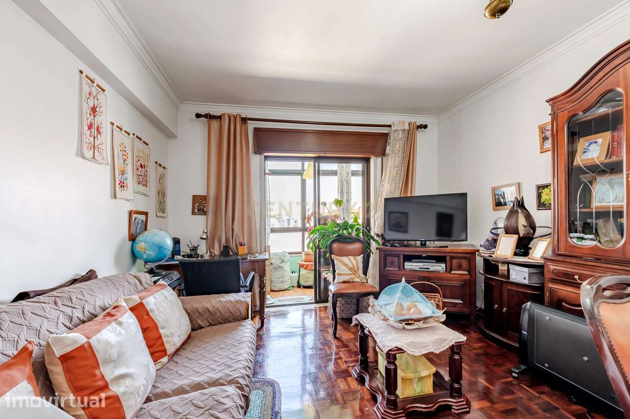 Apartamento T2 em Algueirão Mem Martins com EXCELENTE LOCALIZAÇÃO - Grande imagem: 5/20