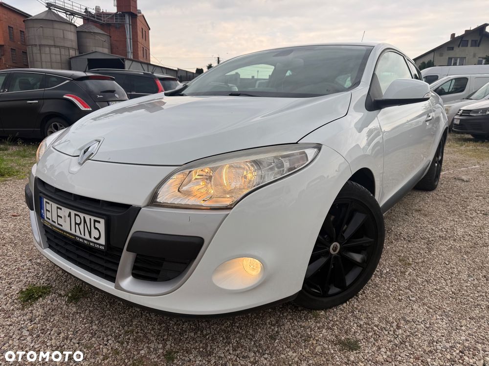 Renault Megane TCe 130 Night and Day - 25
