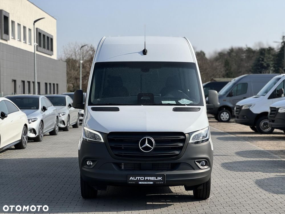 Mercedes-Benz Sprinter - 3