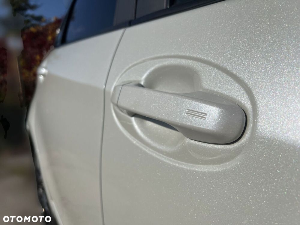 Toyota Yaris - 19