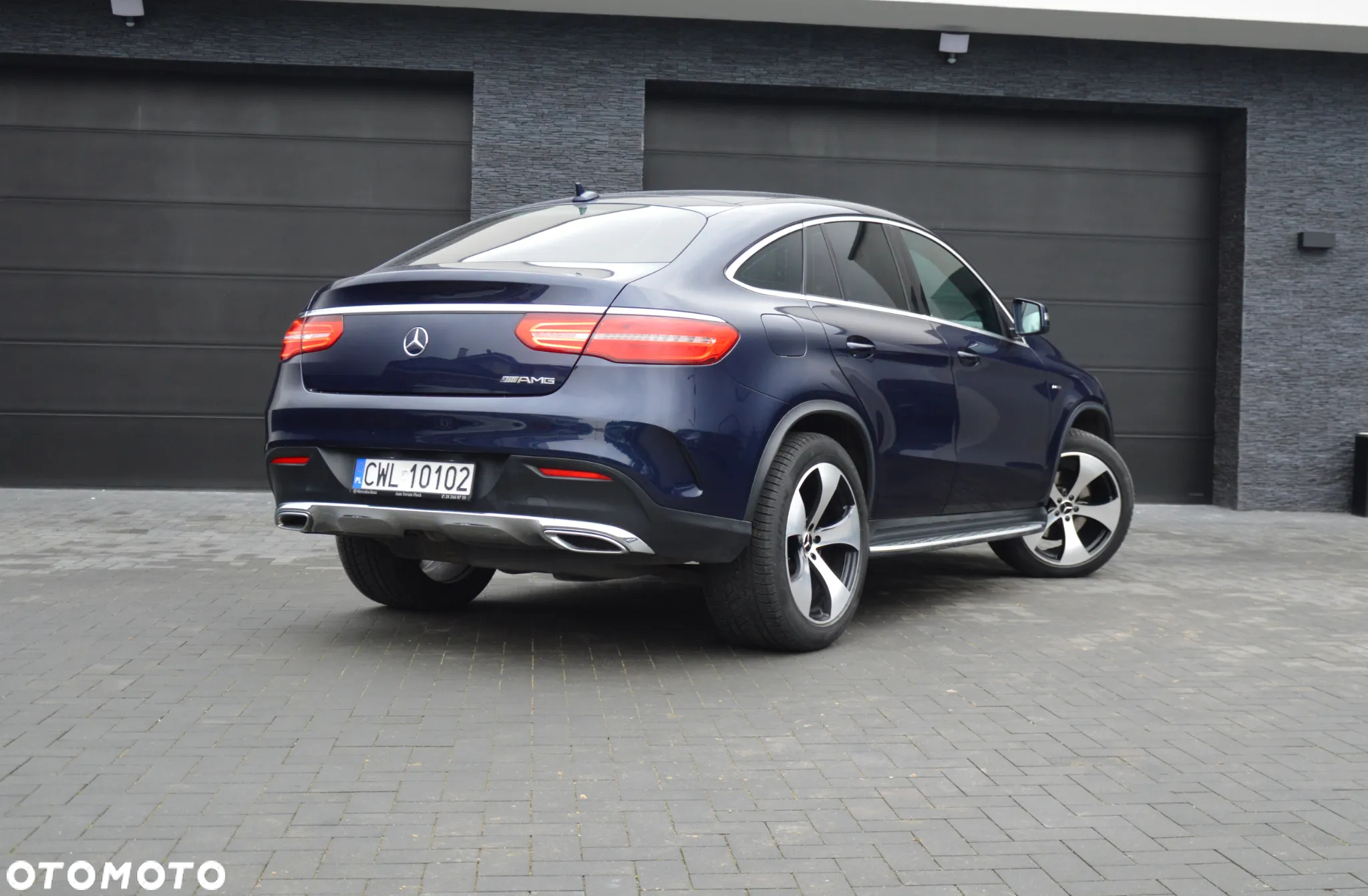 Mercedes-Benz GLE 350 d Coupe 4Matic 9G-TRONIC AMG Line - 6