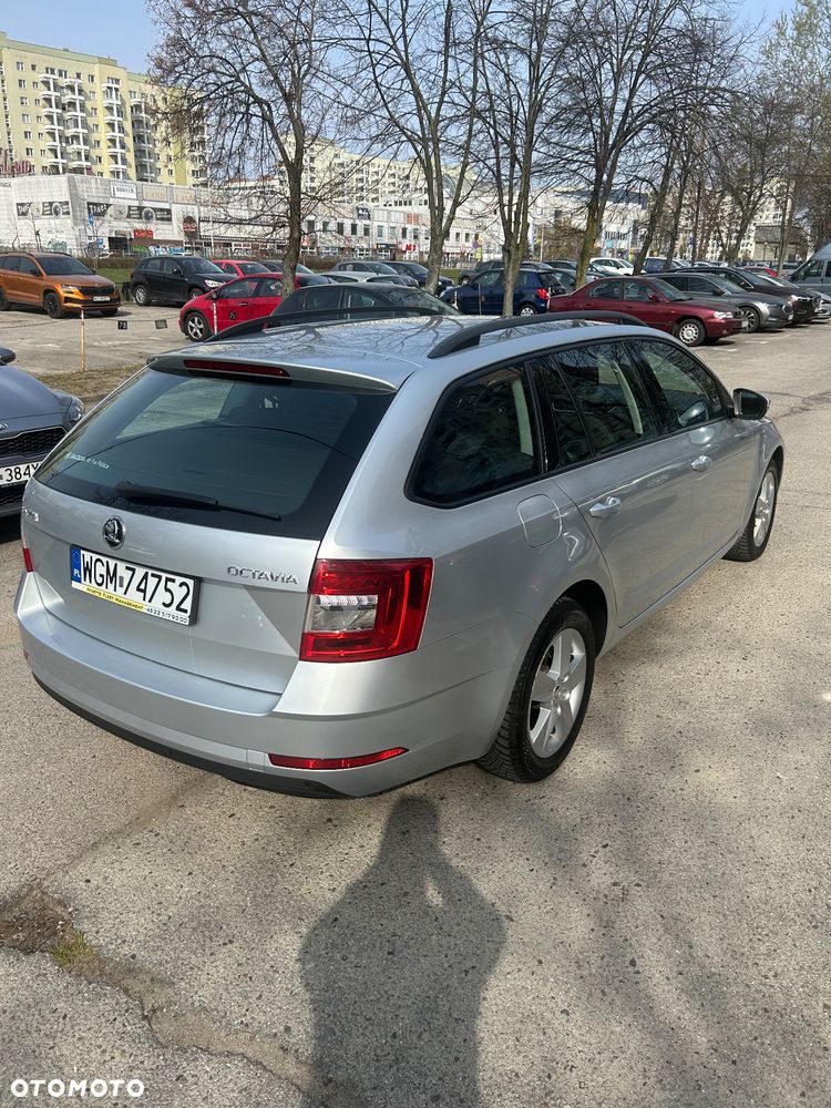 Skoda Octavia 1.6 TDI Style - 8
